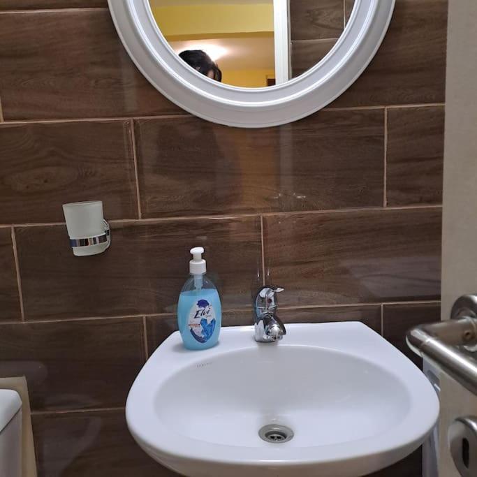 Zenia Home 1 Στην Καρδιά Της Πάτρας 외부 사진